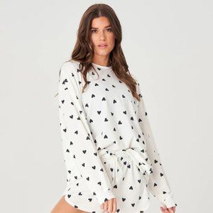 BRAND NEW Onzie Boyfriend Sweatshirt